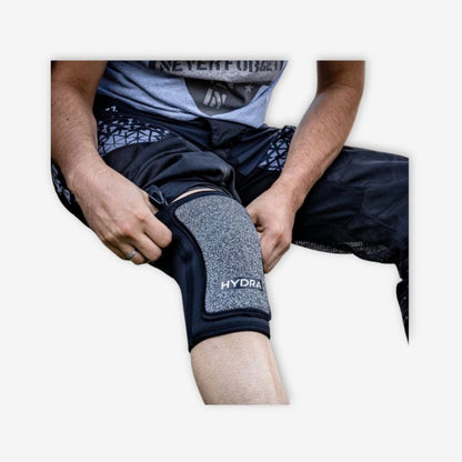 Hydra Black Knee Pads